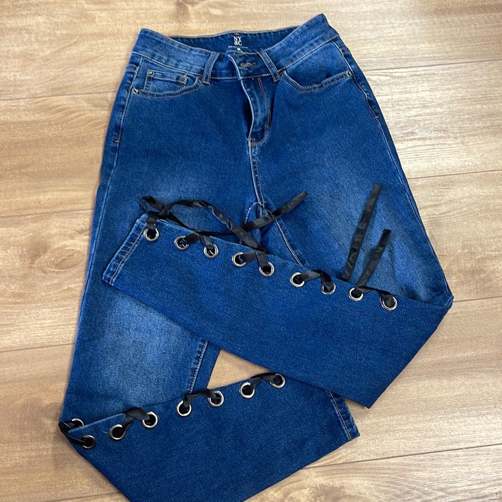 Worn once very comfortable
